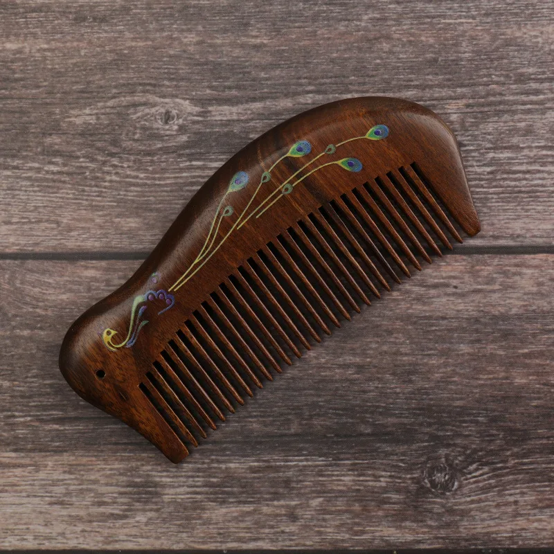 Расческа для волос деревянная с гравировкой 1 шт. | Красота и здоровье