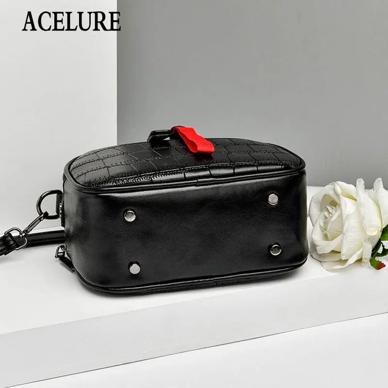 

Contrast Color Zipper Lattice Crossbody Bags Black Leisure PU Leather Messenger Women Bag Ladies Shoulder Bags Rivet Handbags