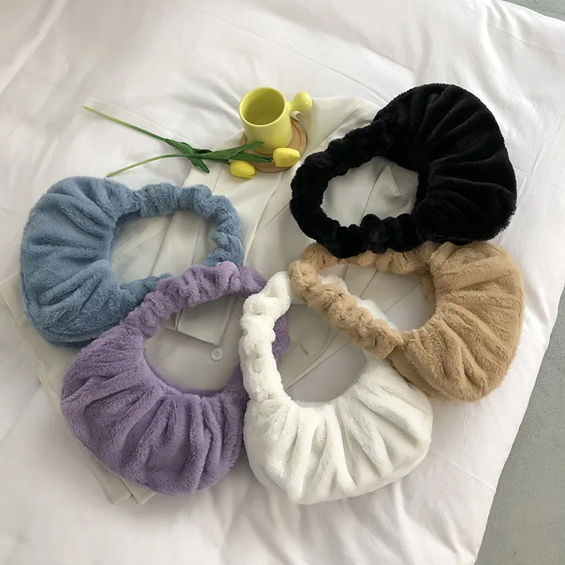 

Fashion Women Dumpling Handbag Wool Plush Bag Lady Cute Messenger Bag Personality Coin Purse Bag Girls Winter Crossbody Bag