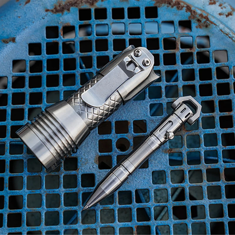 Murah EDC Mini Bolt Pena Taktis Portable Titanium Alloy Tanda Pena Outdoor Baut Pen