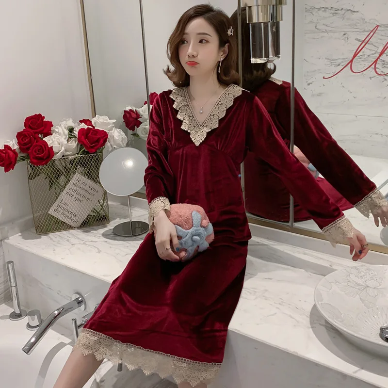 

Highend Gold Velvet Nightdress Women's Long Sleeve Sleepwear Warm Nightgowns Loose Large Size Sexy Bathrobe Fantazi Gecelik