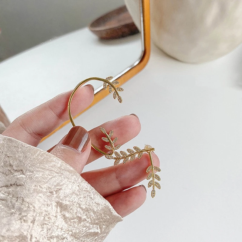 Exquisite Sparkling Zircon Leaf Gold Plated Metal Ear Cuff Stud Earrings For Women Girls Korean Fashion Party Jewelry