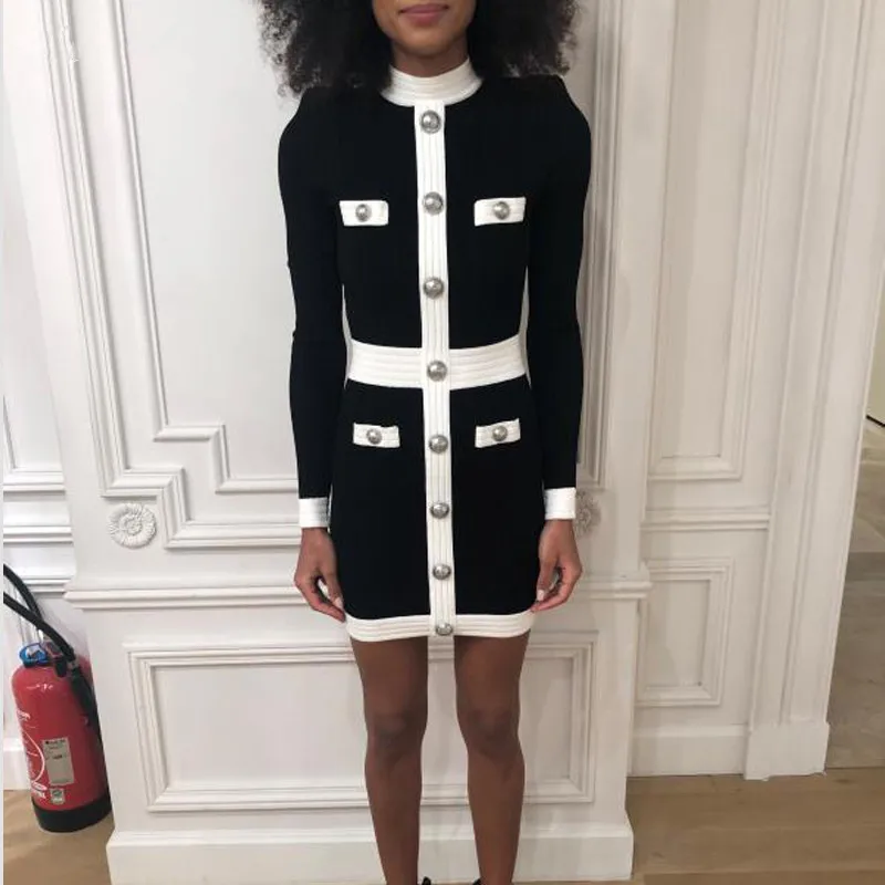 Женское трикотажное платье с длинным рукавом элегантное офисное серебристого