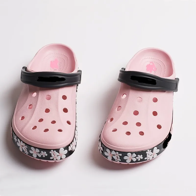 

Flowers Cro 2020 New Fashion Summer Woman Slippers Slides Sandals Shoes Outside Couple Sandy Beach Non-slip House Appliques
