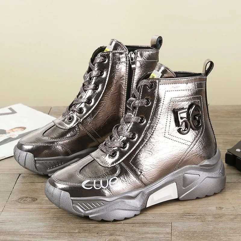 

Женская обувь симфония из PU искусственной кожи повседневные женские кожаные кроссовки лоскутное шитье Новое поступление Туфли на платформ...