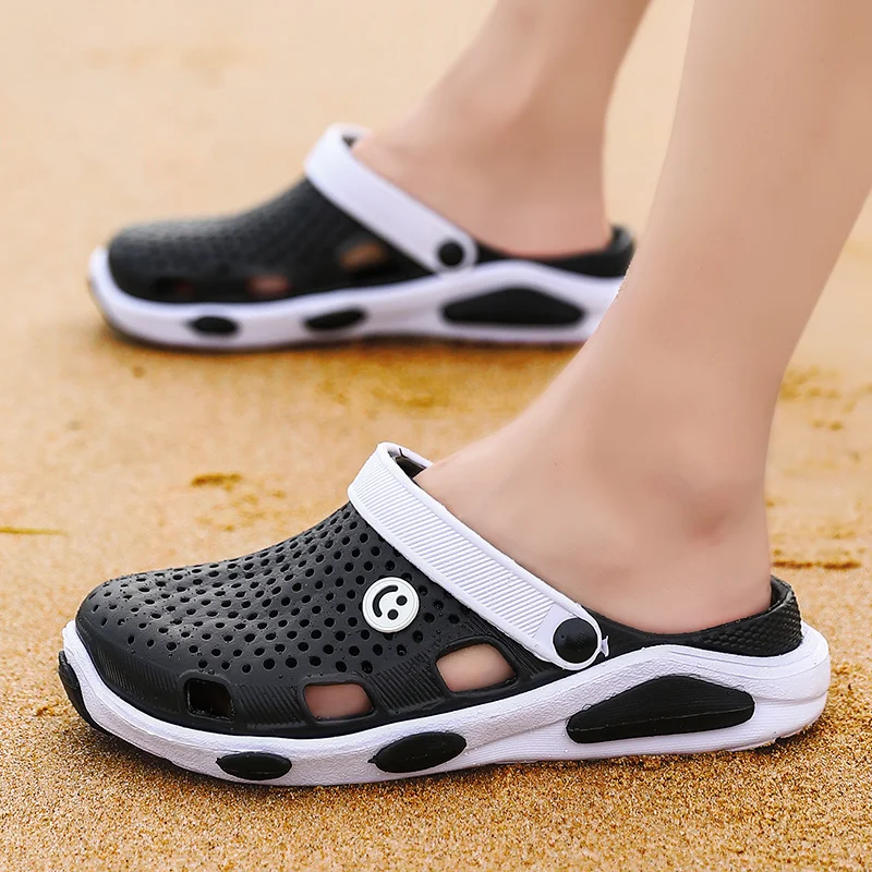 Women Water Shoes Breathable Beach Sandals Flat Summer Travel Sneakers Lightweight Slip On Aqua Sport Shoes Zapatillas