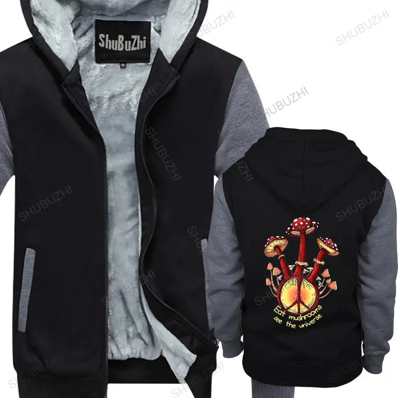 

Hoodies & Sweatshirts