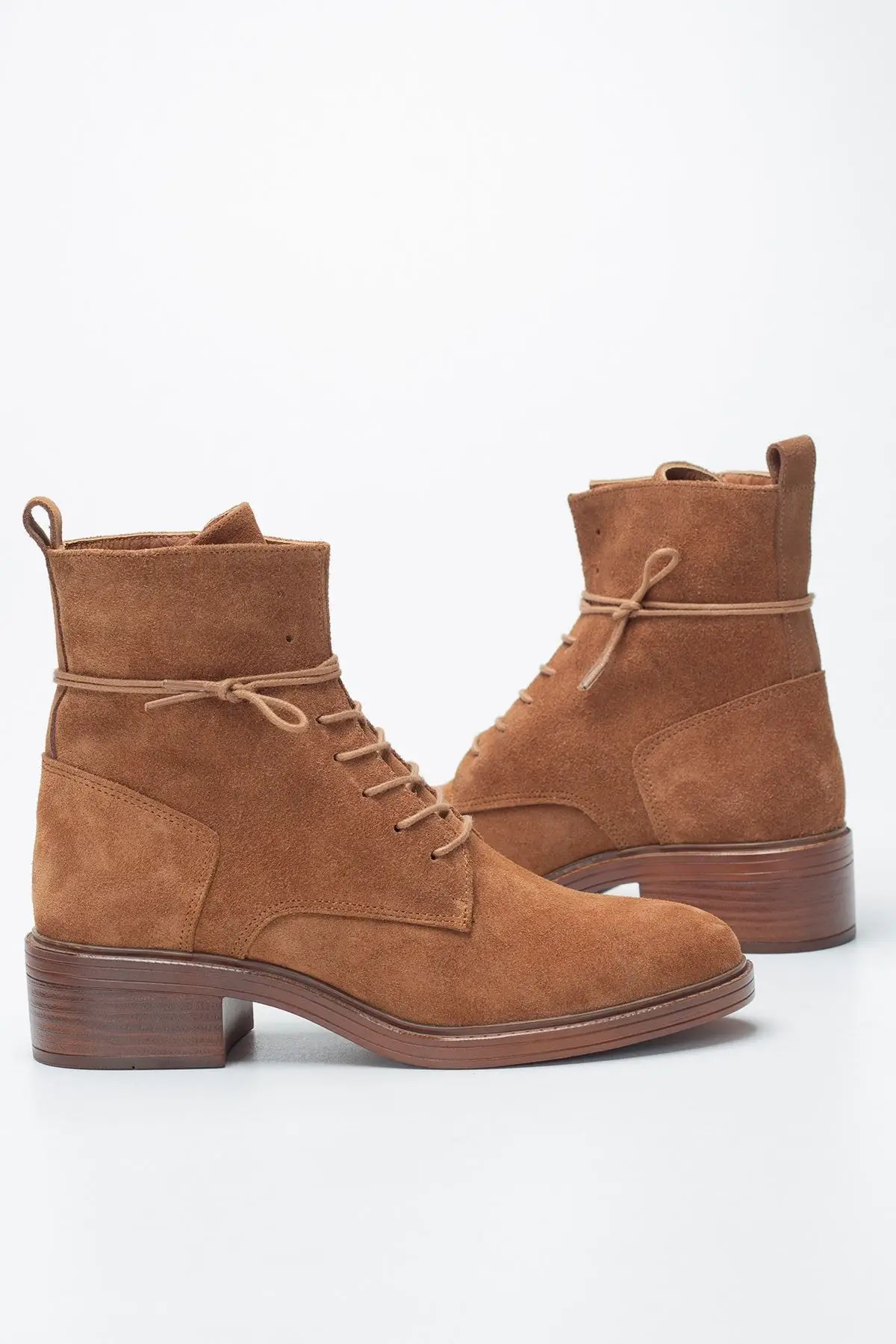 Женские сапоги Louis Cardy Manitou из натуральной кожи | Обувь