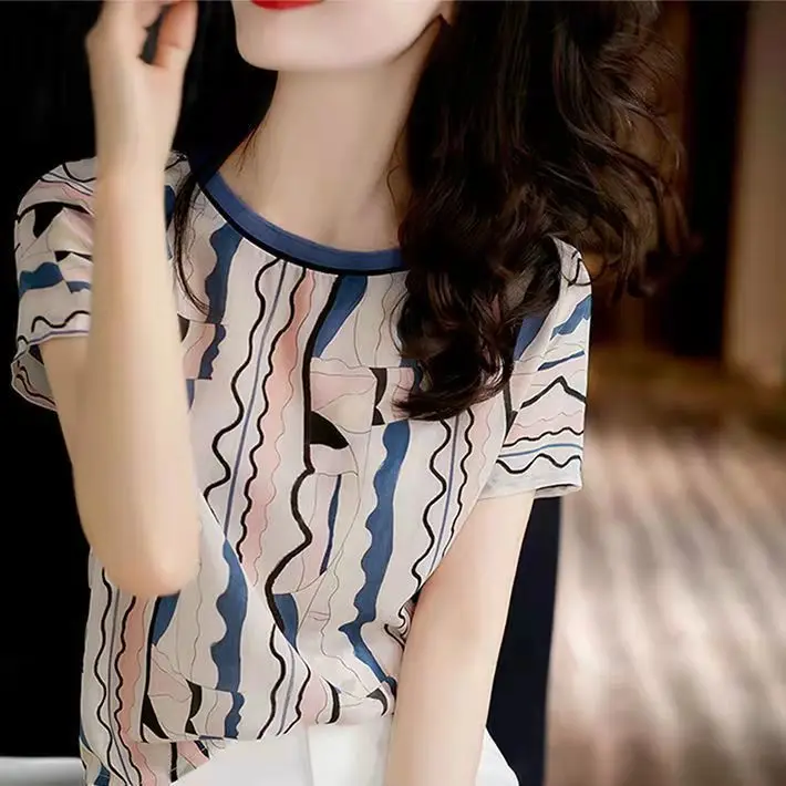 

Short sleeve T-shirt women's summer new loose Joker temperament big brand round neck stitching printed chiffon shirt top