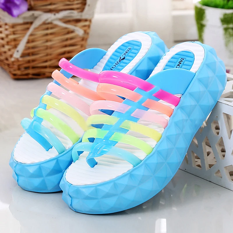 Сандалии женские на толстой подошве высокие дамские босоножки танкетка летняя