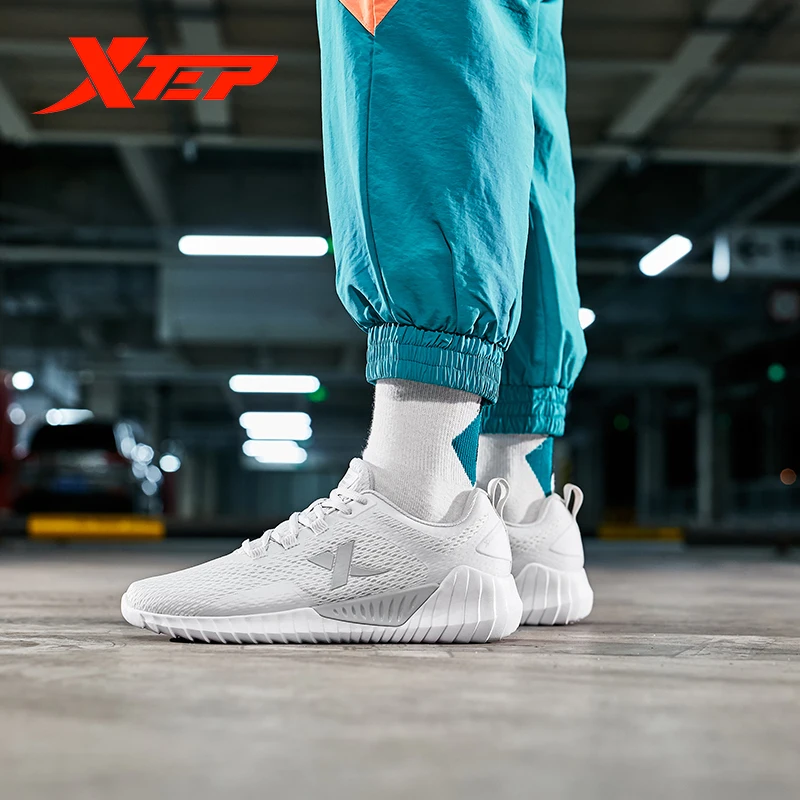 Xtep мужские кроссовки удобные модные белые черные спортивные дышащие сетчатые