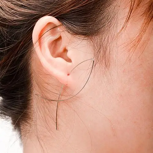 Женские модные серьги простые дизайнерские ручной работы в форме абстрактной