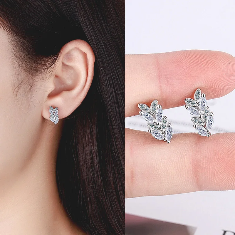 

1 Pair 925 Silver Hoop Earrings for Women Fashion Jewelry High Quality Crystal Zircon Simple Retro Leaf Short Stud Earrings