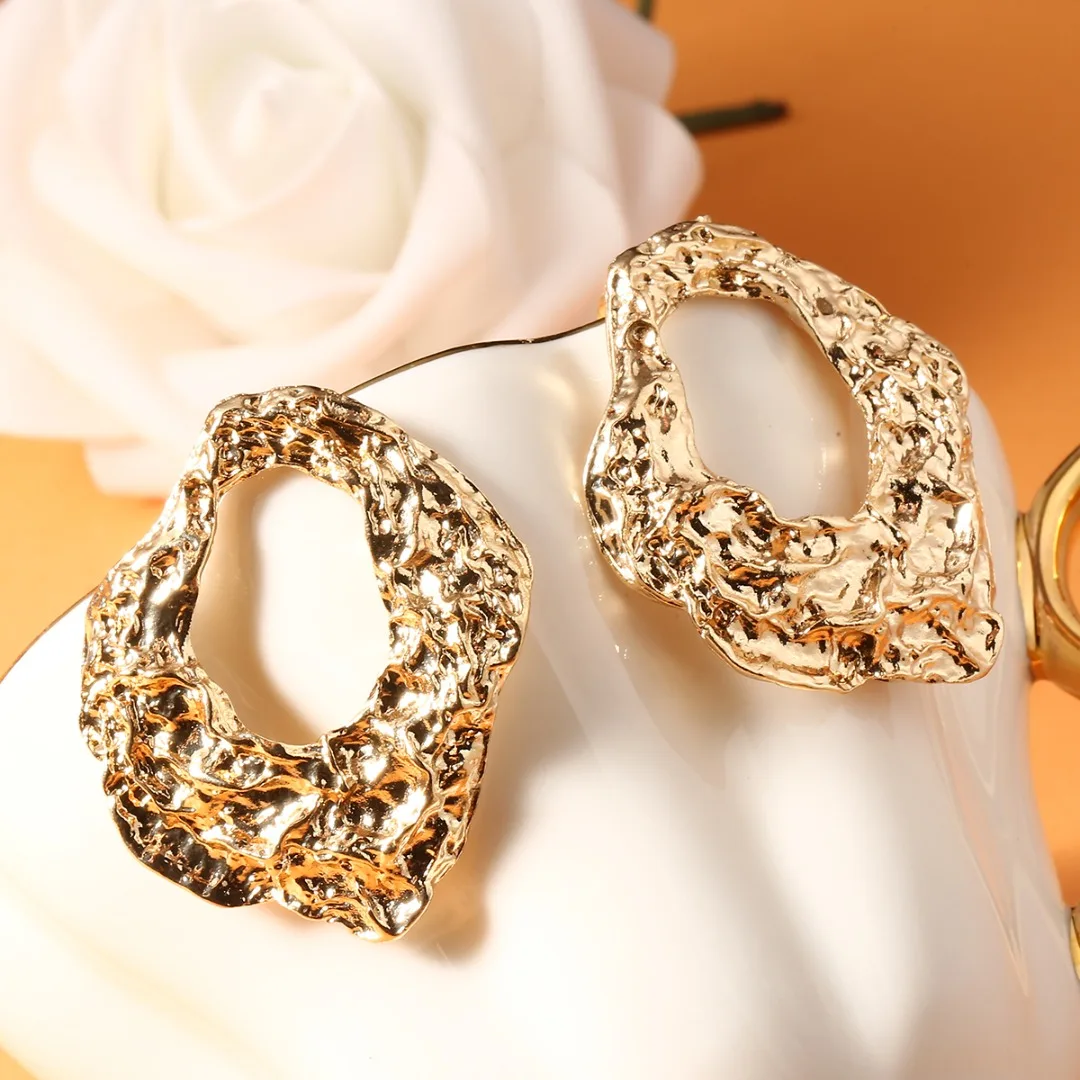 Металлические серьги в стиле панк для женщин с абстрактным рисунком серьга