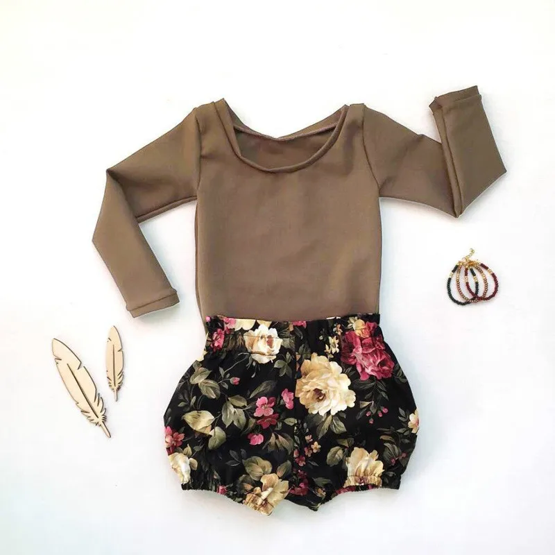 Детская Хлопковая футболка + шорты с цветочным принтом комплект из 2 предметов