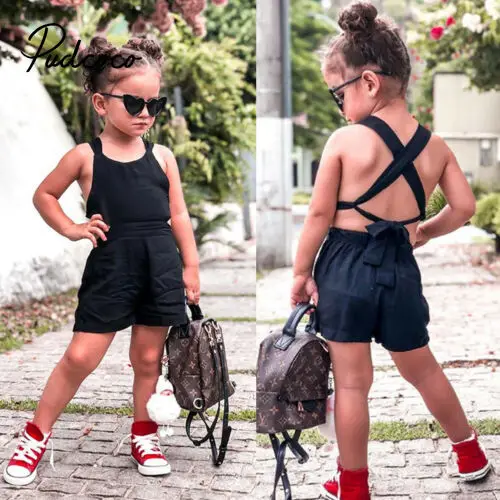 Летний Однотонный черный комбинезон для маленьких девочек с открытой спиной