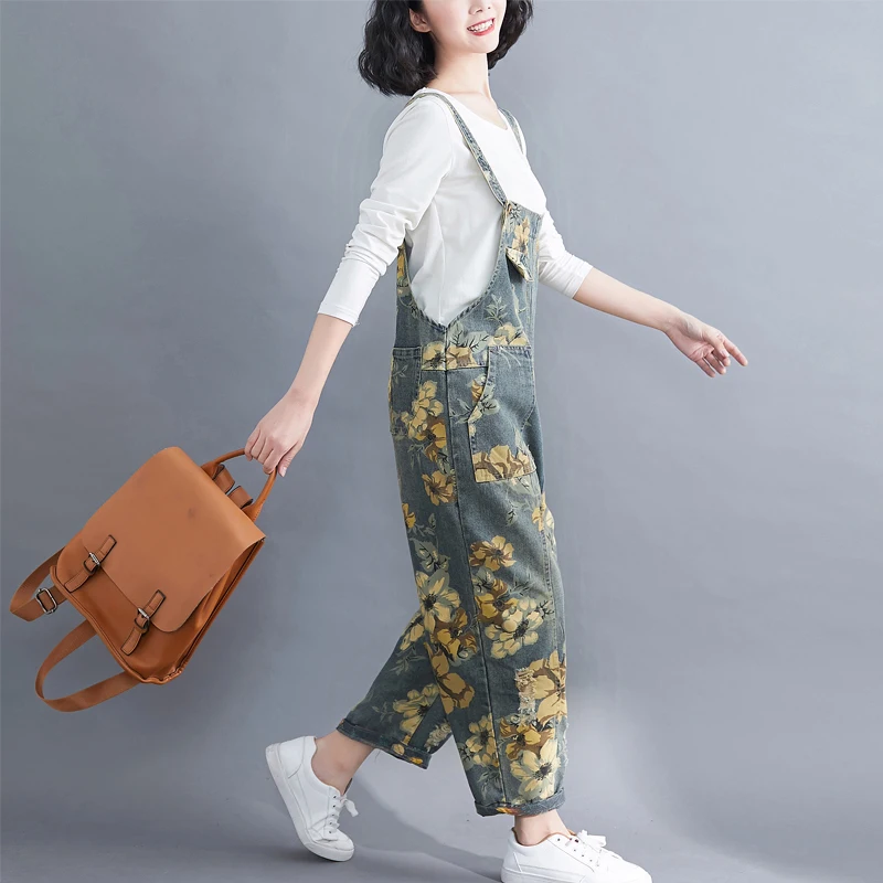 Женский джинсовый комбинезон на бретелях повседневный синий большого размера с