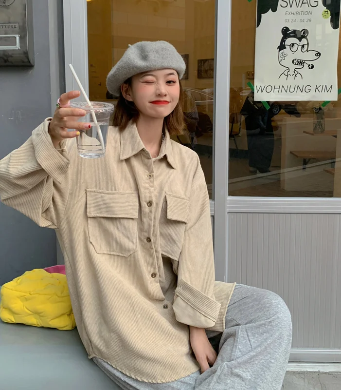 Женская Вельветовая рубашка в стиле ретро свободная средней длины | одежда