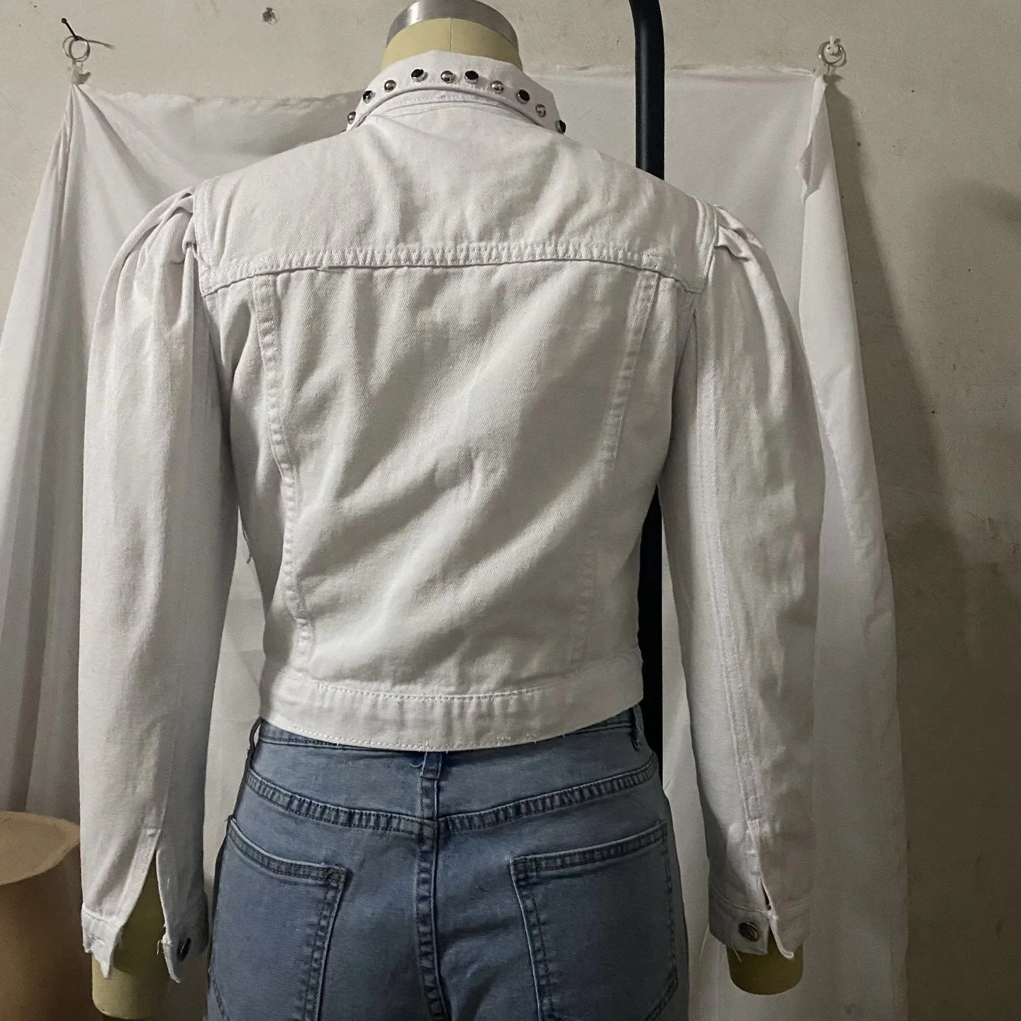 

White Denim Jackets Coats Long Sleeve For 2020 New Autumn Fall Fashion Pocket Diamonds Street Wear Slim Jeans Outwear Coats Hot