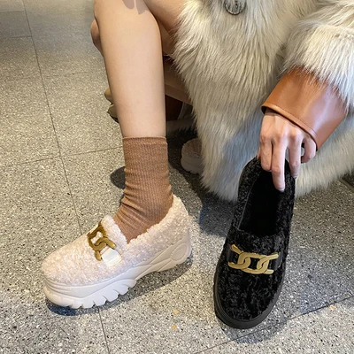 

Thick-soled Platform Our Wearing Casual Furry Loafers Shoes Round Toe Slip-On Metal Decor Autumn Winter Out Wearing Shoes