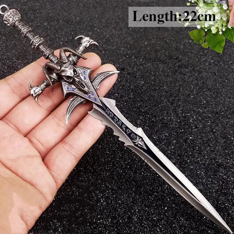 World of Warcraft нож COS крем грустно Lich King маска головы барана меч, ювелирное изделие, металлическое украшения 22/30 см