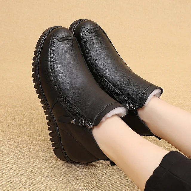 

GKTINOO 2021 Women Snow Boots Winter Flat Heels Ankle Boots Women Warm Platform Shoes Genuine Leather Thick Wool Fur Booties