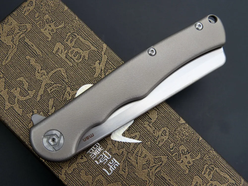 New CH2006 man Folding knife S35VN Blade ceramic ball bearing washer TC4 Titanium Handle Outdoor Hunting Pocket Knives