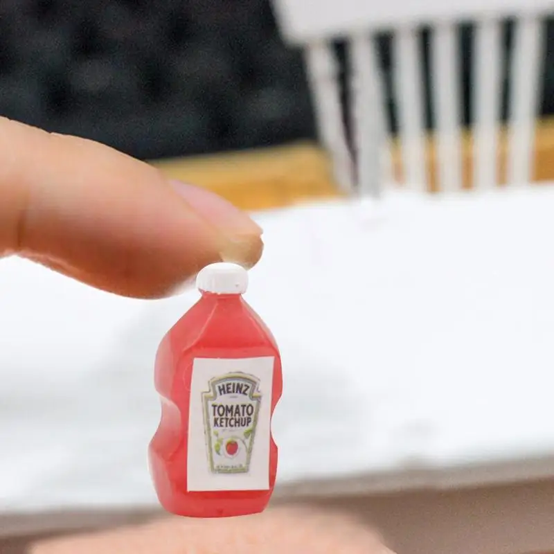 

Dongzhur, новинка, мини-бутылка для кукольного домика, 2 шт., миниатюры 1:12, кухонные аксессуары, для кукольного домика, сжималка I7S8