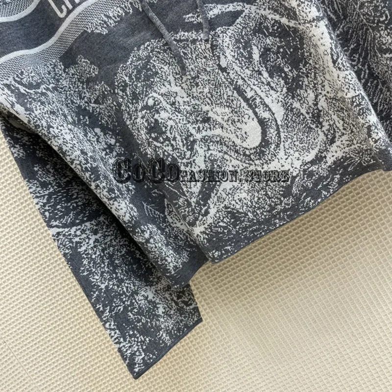 

Luxury designer 21 letter jacquard Jungle animal series Cashmere Hooded top High waisted shorts 2 two piece sets outfits clothes