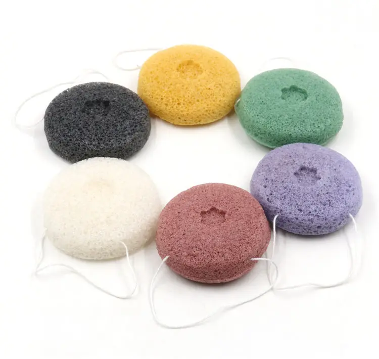 Натуральная зеркальная пуховка для лица полукруглая детская зеленая чайная