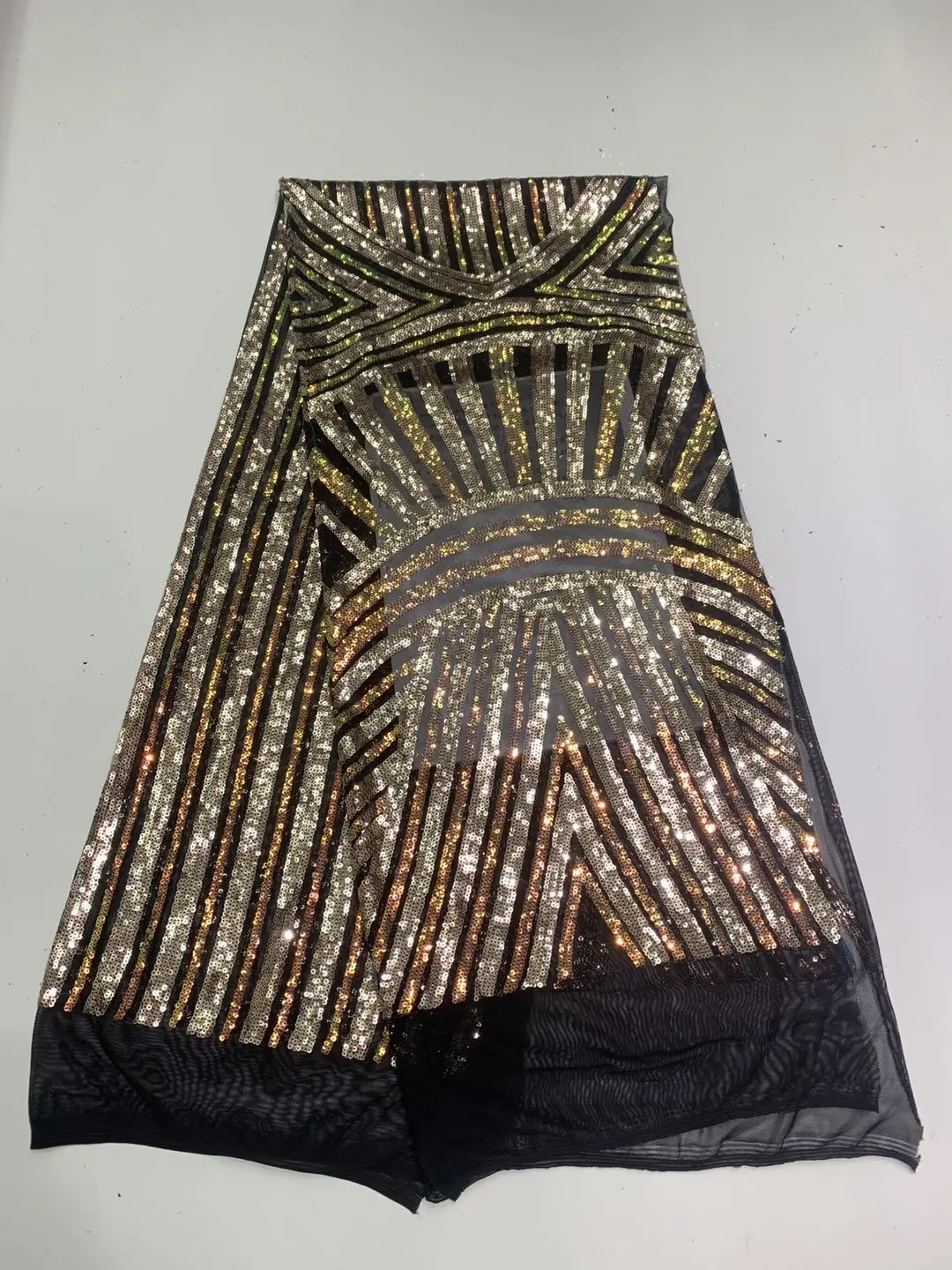 

African Sequins Lace Fabric Embroidered Nigerian Lace 2020 High Quality Sequins French Tulle Lace Fabric For Women Dress