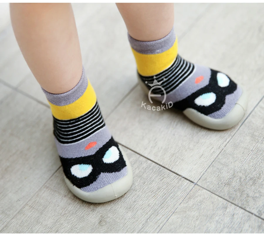 Носки детские зимние нескользящие х/б с резиновой подошвой |