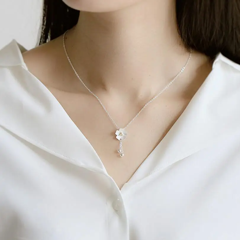 С кисточками и с цветочным узором вишня в цвету подвеска колье для женщин