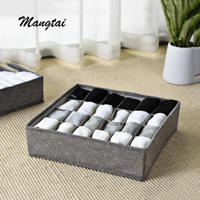 Органайзер для нижнего белья и одежды в ящик с разделителями и складывающимися отделениями.