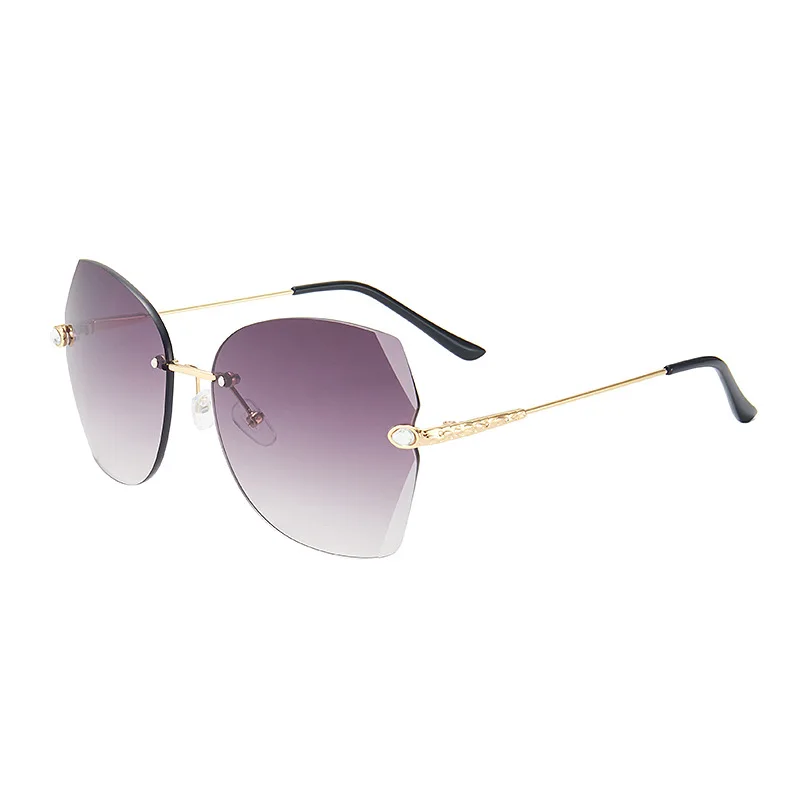 

2021 Fashion Brand Designer Vintage Rhinestone Sunglasses Women Men Retro Cutting Lens Gradient Sun Glasses Female UV400