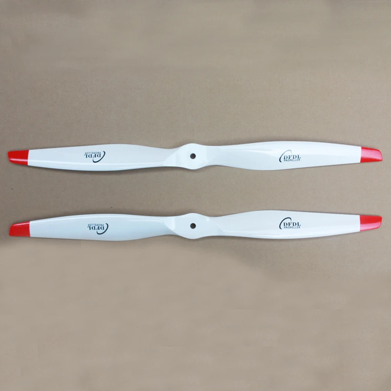 

1 пара деревянных пропеллеров из бука, размеры 17x6/8/10