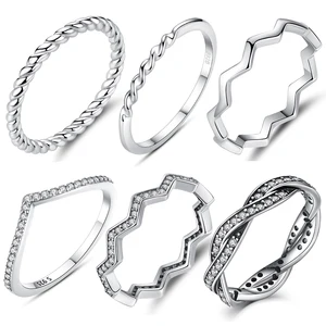 Женское кольцо из серебра 100% пробы, с фианитом