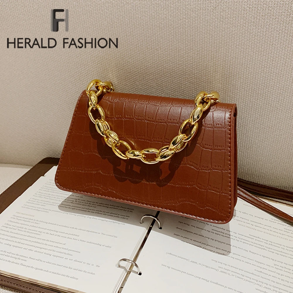 

С узором «крокодиловая кожа» в форме багета сумки для Для женщин Элитный бренд Сумки дизайнерская сумка из кожи аллигатора подмышки сумки ч...