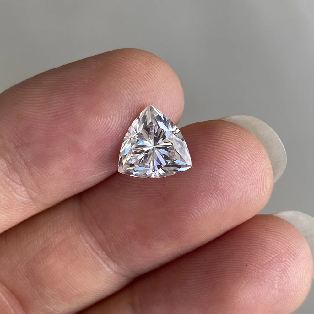 

Trillion Cut White Moissanite Diamond 9x9mm 3 Carat VVS1 Clarity GH Color Lab Grown GRA Loose Gemstone