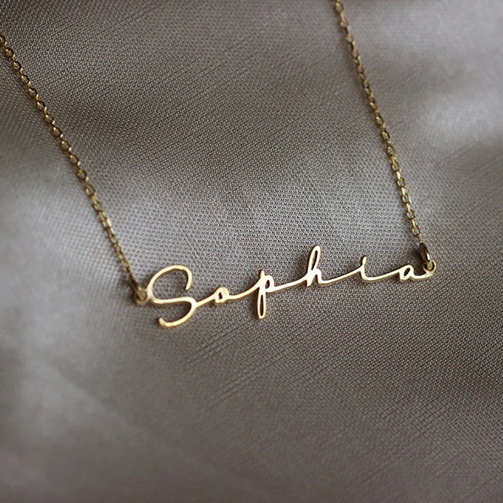 Изящное крошечное на заказ курсивное имя персонализированное очарование