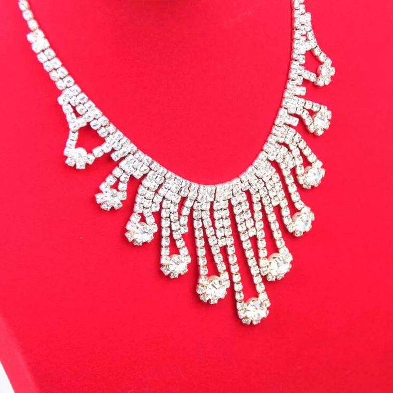 Роскошный бархатный держатель для ожерелья 5 вариантов | Украшения и аксессуары