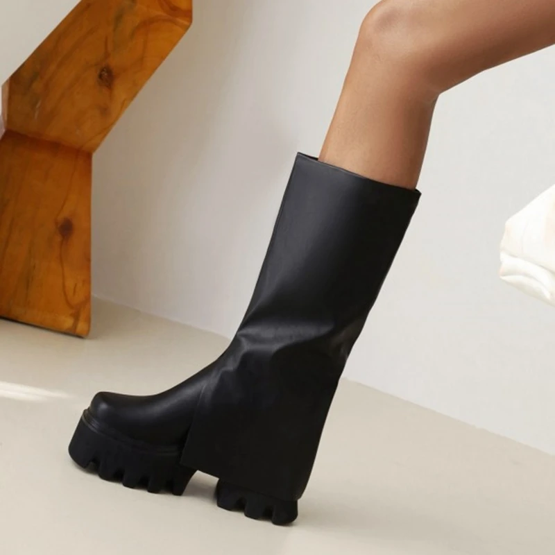 Unique Designed Slip on Shaft Short Boots Autumn Winter College Concise Knee High Boots Anti-Slip Thick Sole Platform