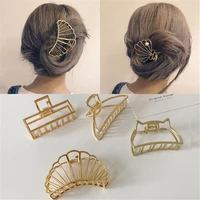 Women Cute Heart Hollow Geometric Gold Alloy Hair Claws Girls Sweet Pearl Headband Hair Clips Hairpins Fashion Hair Accessories