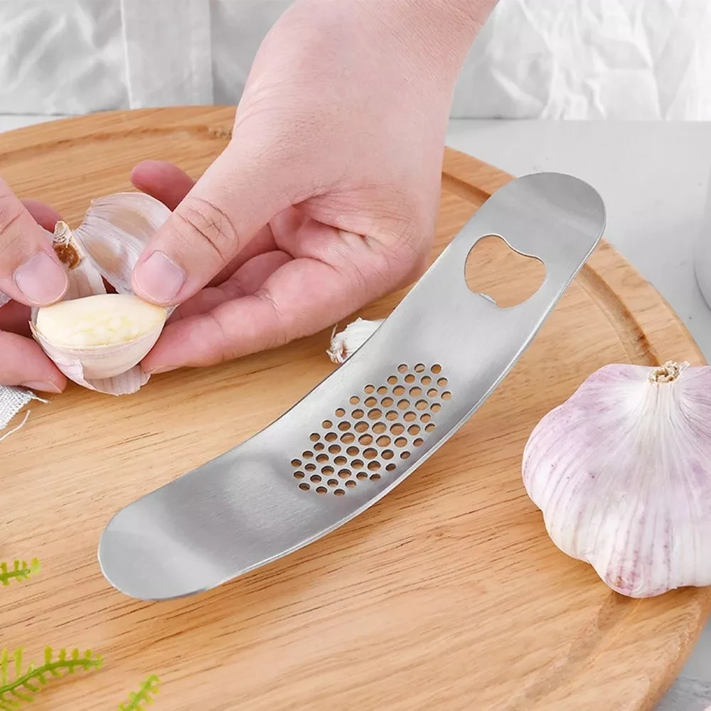 

Practical Stainless Steel Arc Rocker Rocking Garlic Press Crusher Mincer Chopper Kitchen Tools Bottle Opener Can Opener