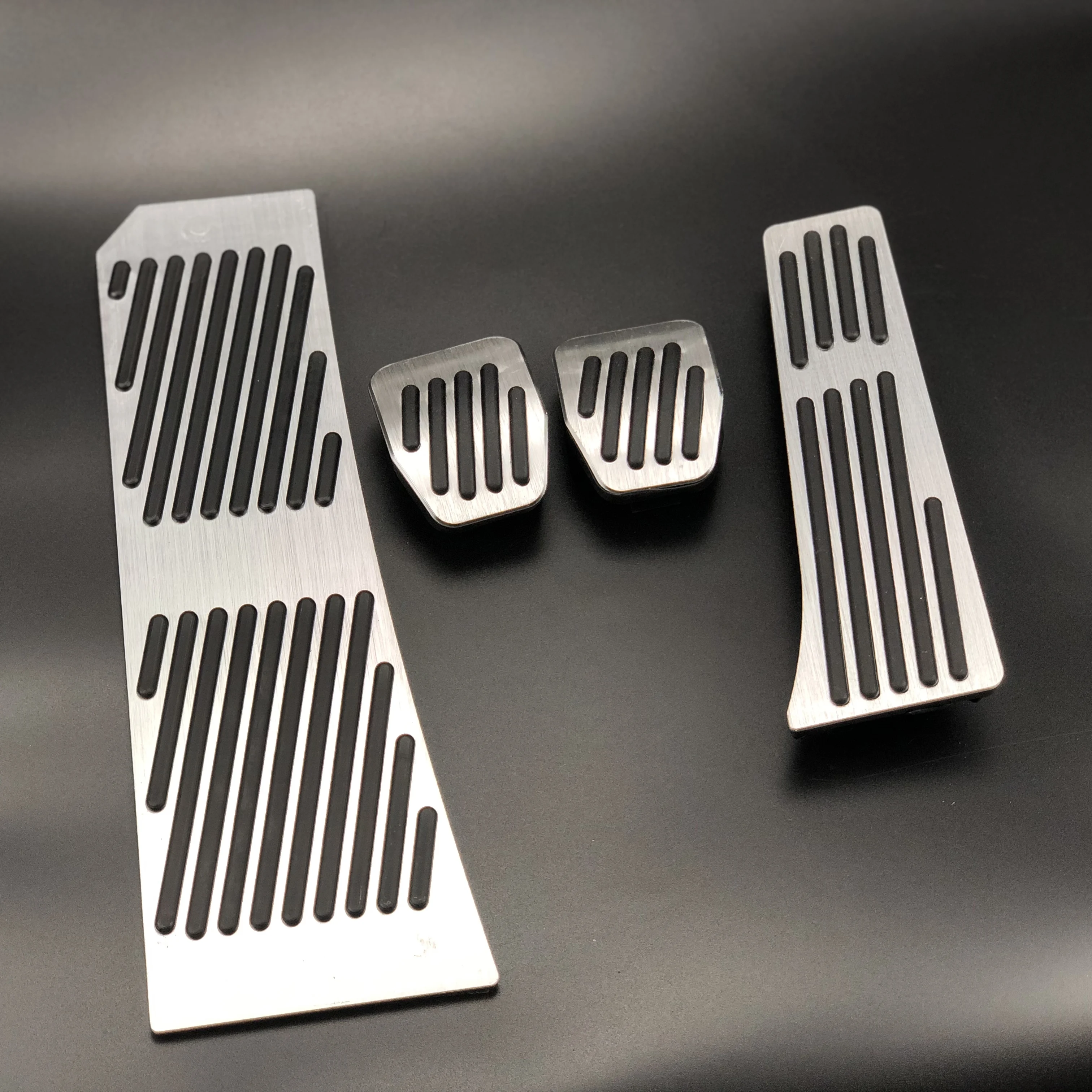 Автомобильные аксессуары ускоритель Тормозная ног покрытия для педалей в сборе