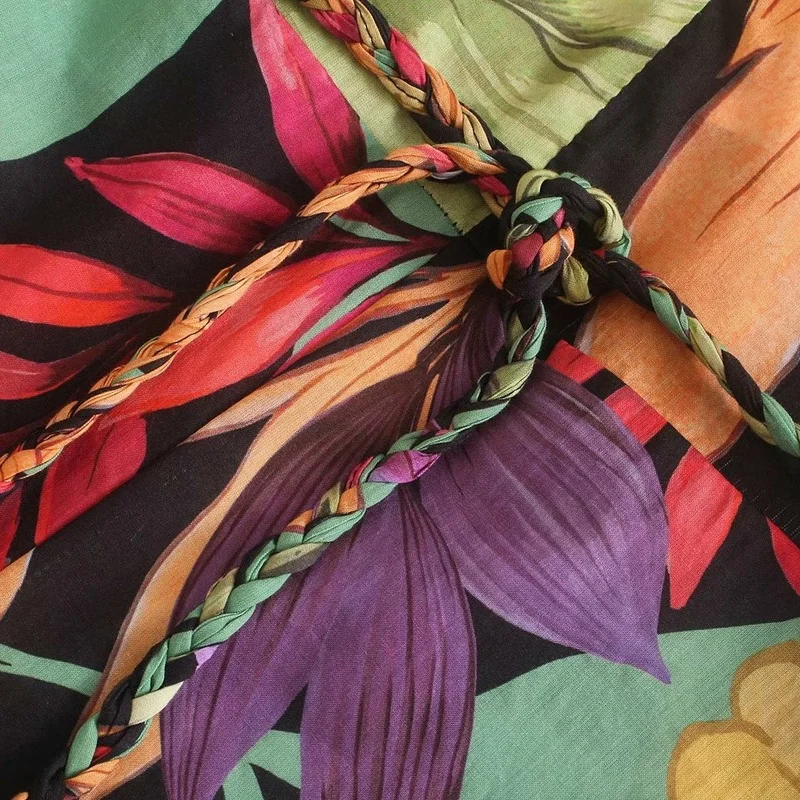 

Belt Halterneck Elegant Backless Jumpsuit Women Bandage Slim Waist Vintage Print Rompers 2021 Summer Chic Moda Wide Leg Pants