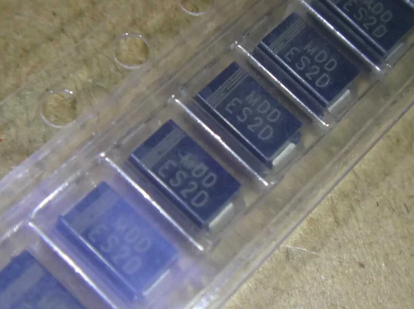Qixinruite 50 шт./лот ES2D-E3/52T ES2D Новинка 750 шт./пластина | Электронные компоненты и