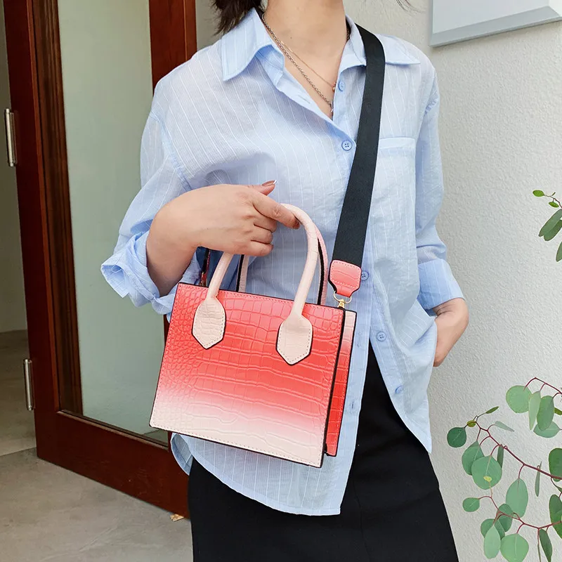 

Women's Luxury Designer Handbags Contrast Color PU Leather Female Square Shoulder Bag Crocodile Pattern Ladies Crossbody Bags