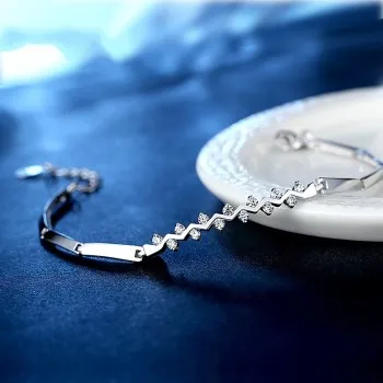 

Shining Star Diamond Bracelet Women Fashion Japan and South Korea Simple Silver Accessories Wholesale H171