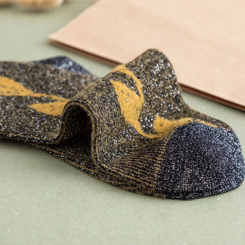 

5 Pairs Pack Glitter Harajuku Kawaii Winter Japanese Korean Style High Socks Women Set Cute Things Shiny Sokken Leaves Printed